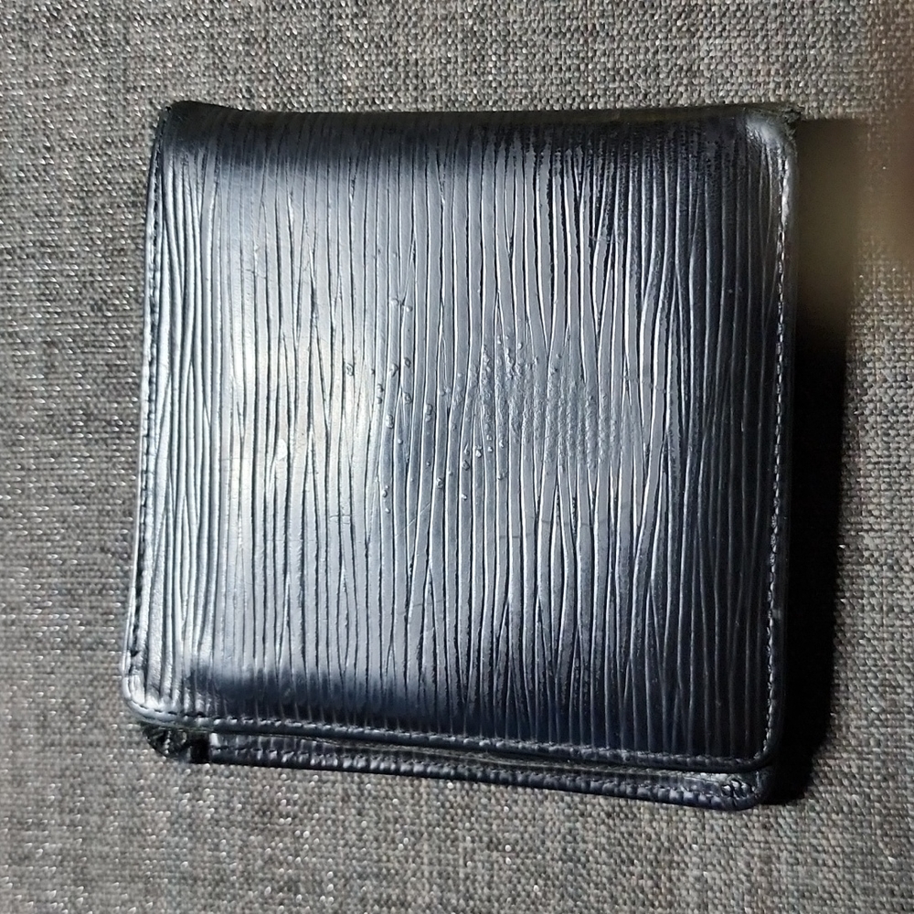 Louis Vuitton Mens Black Epi leather "Marco" wallet 100%AUTHENTIC - Picture 3 of 6